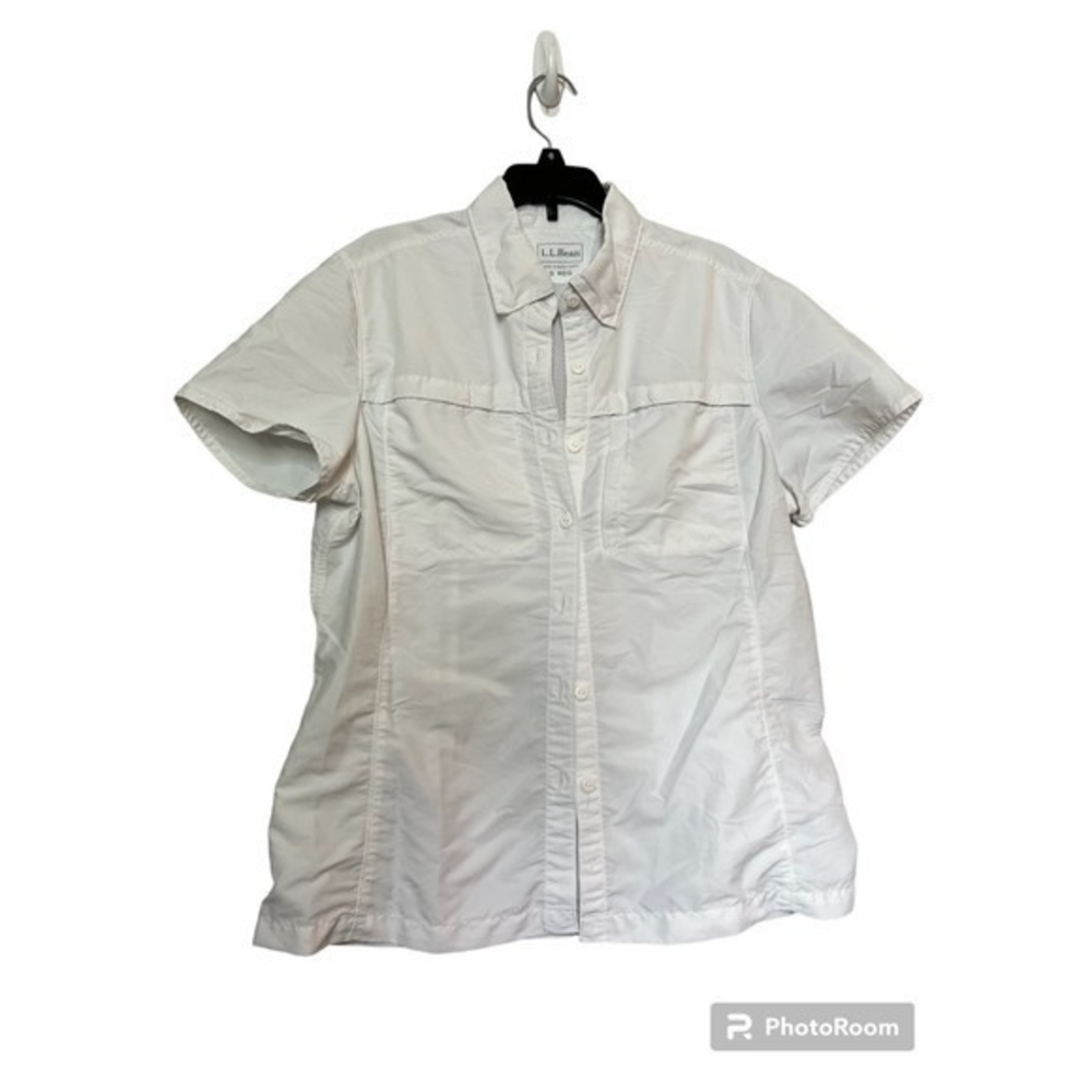 L.L. Bean white Button Up Shirt vented size S‎